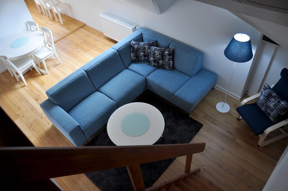 Spot Aparthotel 3*