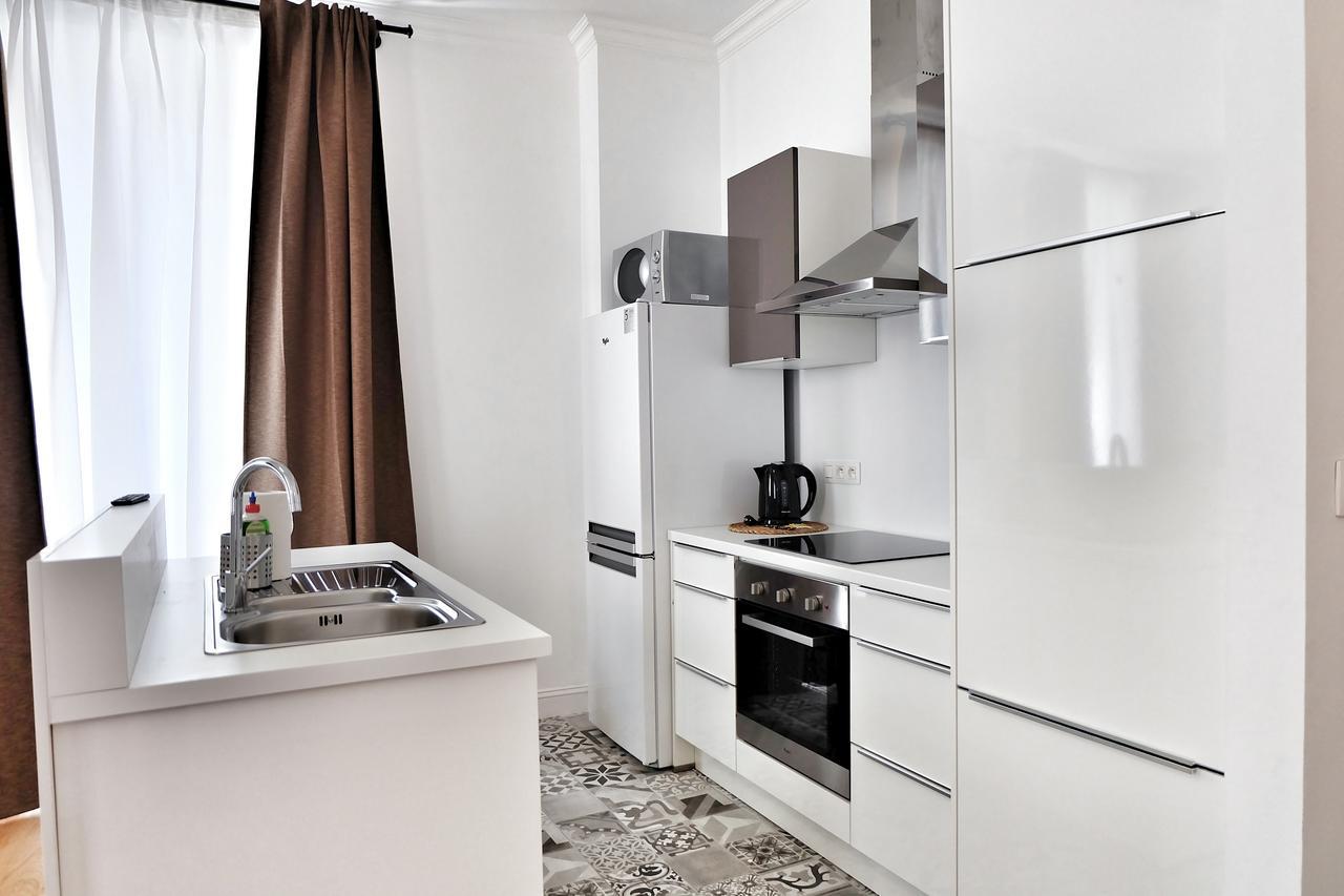 Spot Aparthotel 3*